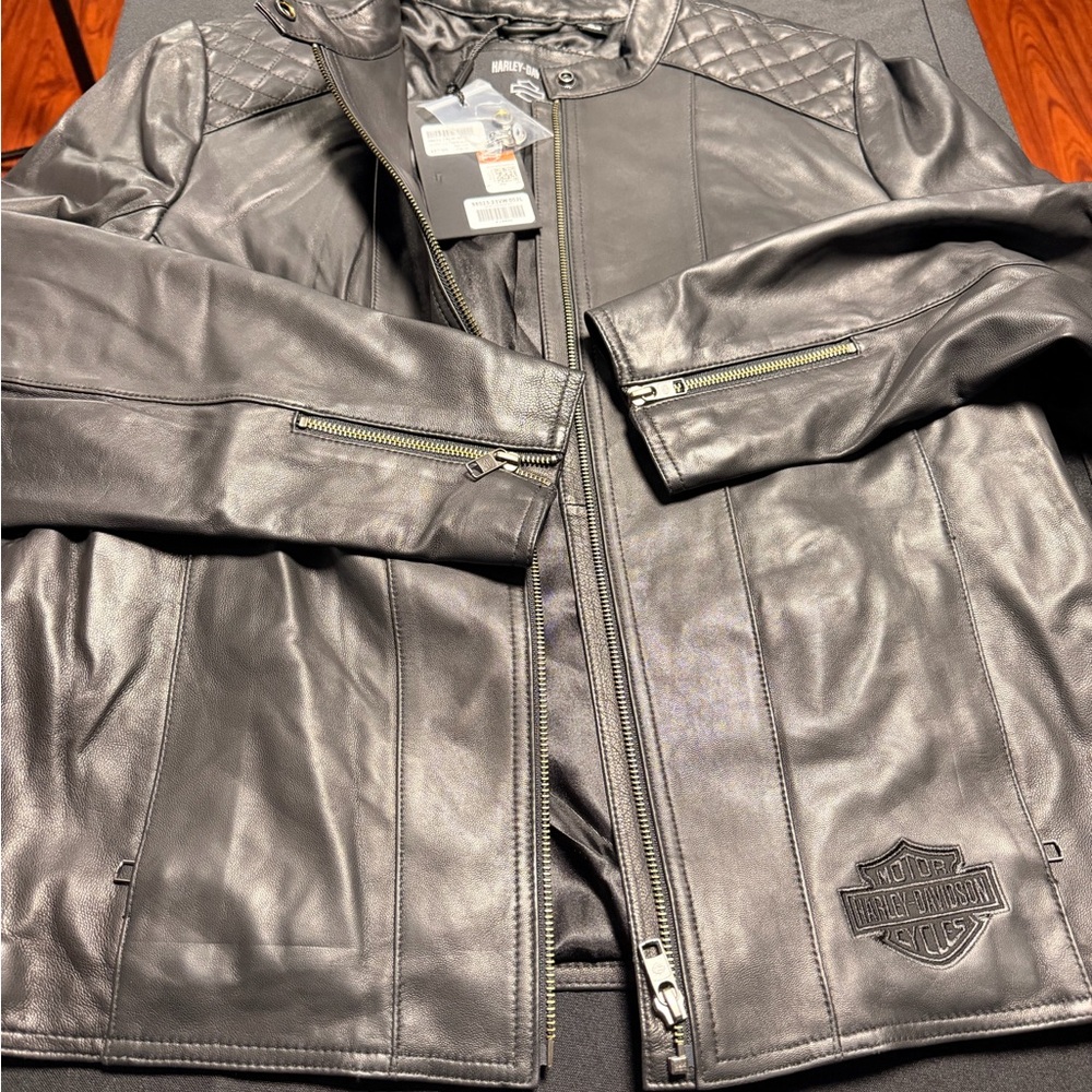 Harley-Davidson Woman’s Leather Bomber Jacket
